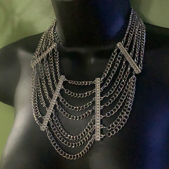 Chain necklace - Picture 3 of 6